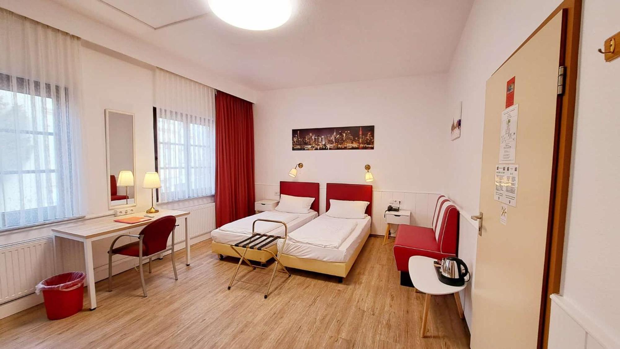 Hotel Columbus Und Glamping Бремерхавен Екстериор снимка